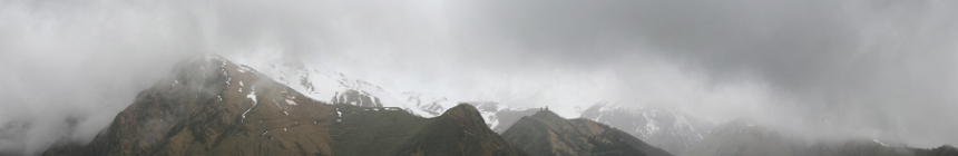 Georgia. Kazbegi (071_georgia2_pano09.jpg). Canon EOS 5D 12850 x 3202 (Taken: 03/05/2010 19:05:25)