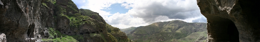 Georgia. Vardzia. Vanis Kvabebi (076_georgia2_pano14.jpg). Canon EOS 5D 11384 x 3533 (Taken: 05/05/2010 14:35:52)