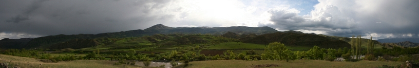 Georgia. Akhaltsikhe (077_georgia2_pano15.jpg). Canon EOS 5D 12276 x 3056 (Taken: 05/05/2010 17:42:50)