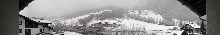 Austria. Soelden. Garni Columbia Apartment (101_soelden2012_pano01fs.jpg). Canon DIGITAL IXUS 850 IS 9116 x 2535 (Taken: 19/03/2012 10:39:10)