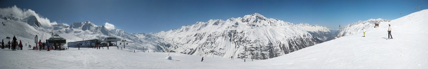 Austria. Obergurgl. Schrim (110_soelden2012_pano12fs.jpg). Canon DIGITAL IXUS 850 IS 14900 x 2793 (Taken: 22/03/2012 14:42:45)