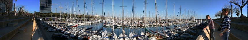 Spain. Barcelona (113_barcelona_pano02.jpg). Canon EOS 5D 14041 x 2989 (Taken: 05/11/2010 17:10:03)