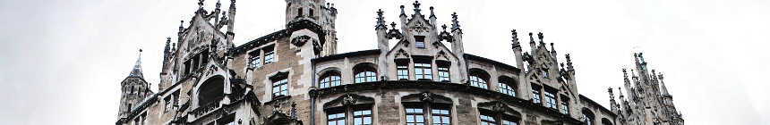 Germany. Munich. Marienplatz (141_livigno_pano11.jpg). Canon EOS 5D 8382 x 4773 (Taken: 08/01/2012 13:48:55)